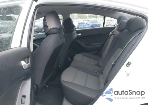 2017 Kia Forte Lx z USA, uszkodzony, nr VIN 3KPFL4A76HE014900